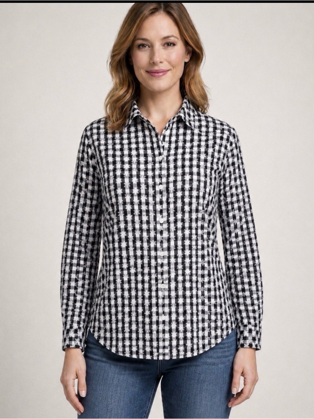 Snoskins Black and White Button up Top XL